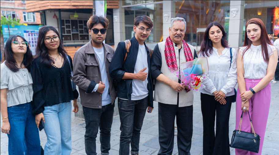 Blending inspiration from screens to classrooms